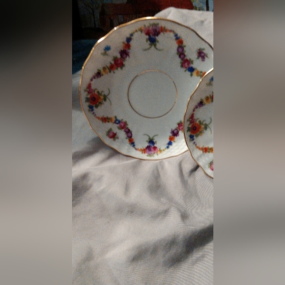 Exquisite Vintage 1938 Epiag Bone China Czechoslovakia  set of 3 Saucers - Picture 8 of 8